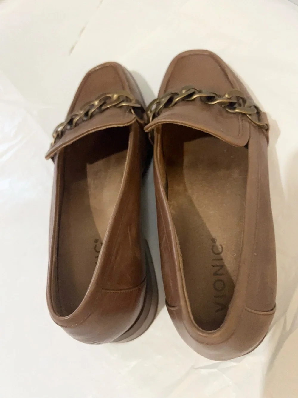 Vionic Brown Leather Chain-Trim Loafers US SIZE 9